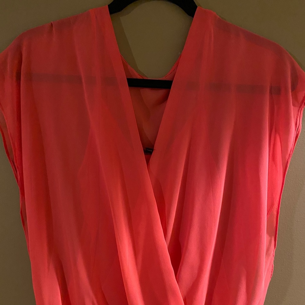 Express Women’s Coral Top XS
